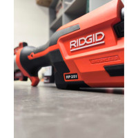 Újdonság a présgépek között – RIDGID RP-251